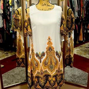 Luxology cold shoulder lined dress size 4.